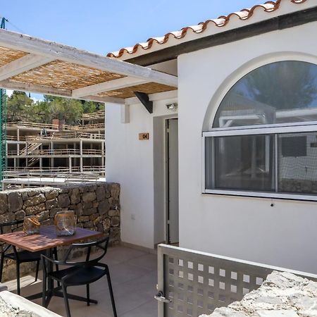 Cala Vadella Beachwalk Suites Екстериор снимка